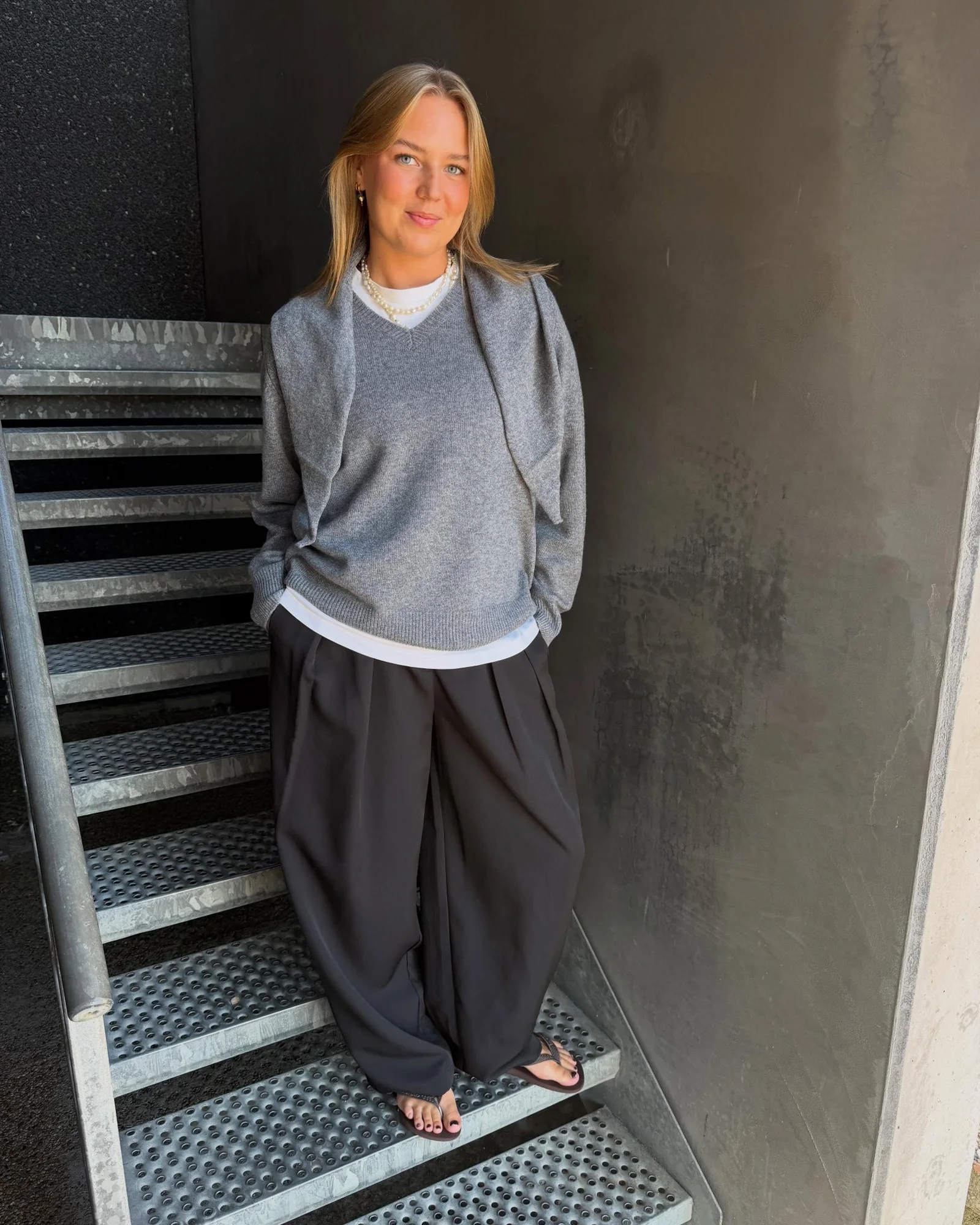 Dameinspiration med moderne mode og styling